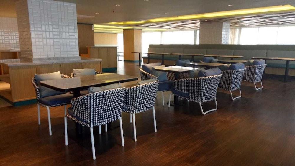 หลุยส์ เคียน เปมูดา เซอมารัง Hotel ภายนอก รูปภาพ