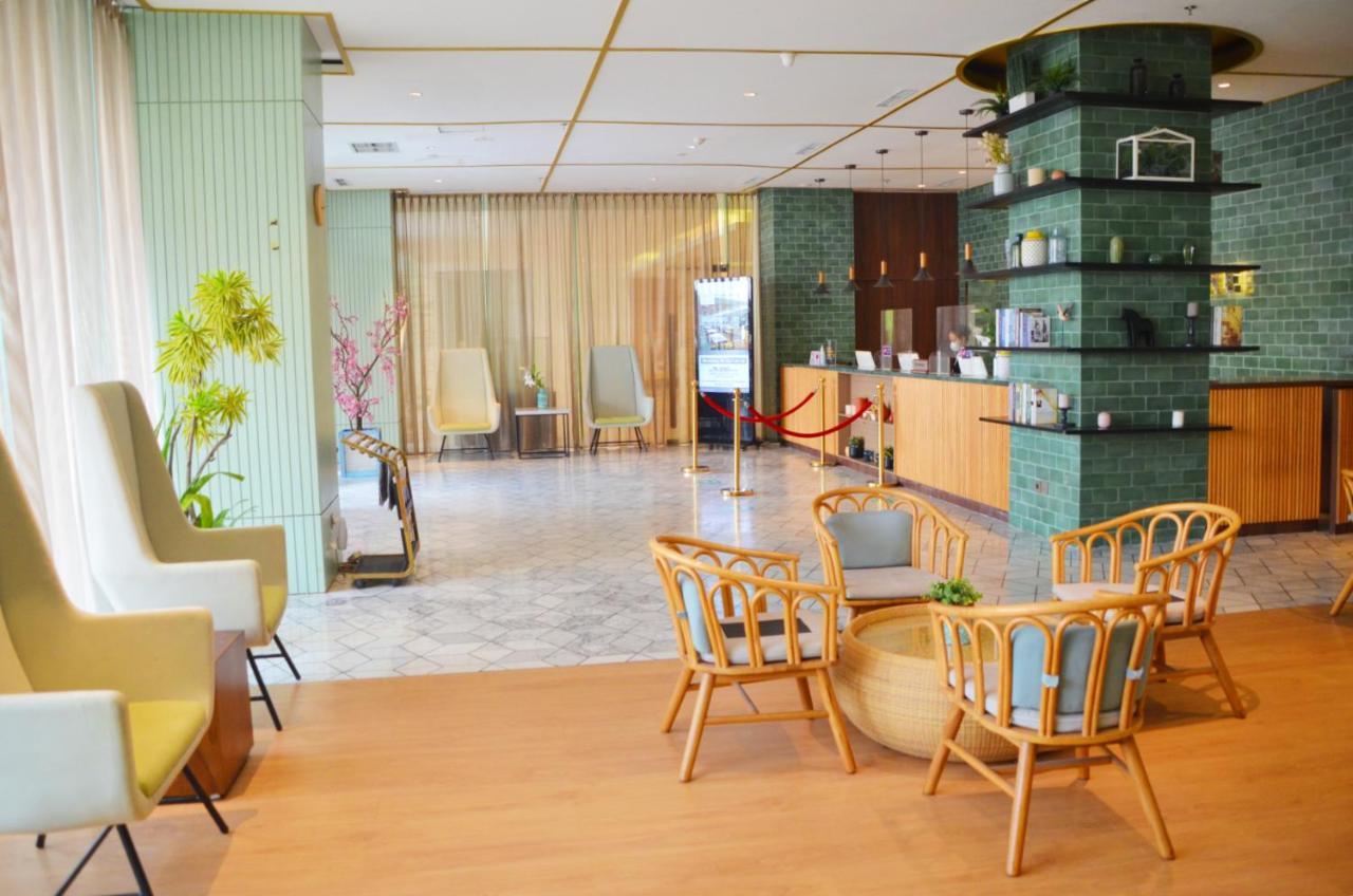 หลุยส์ เคียน เปมูดา เซอมารัง Hotel ภายนอก รูปภาพ